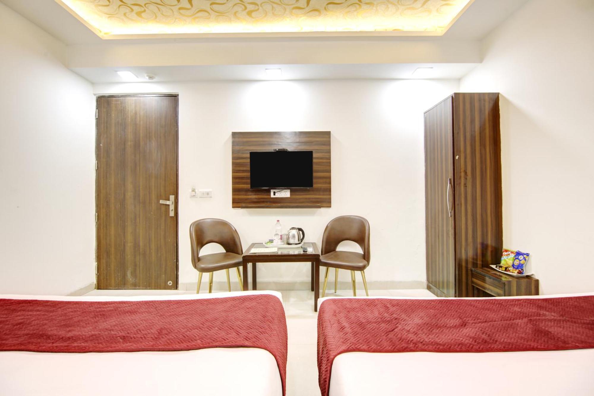 Airport Hotel Chanakya Delhi Új-Delhi Kültér fotó