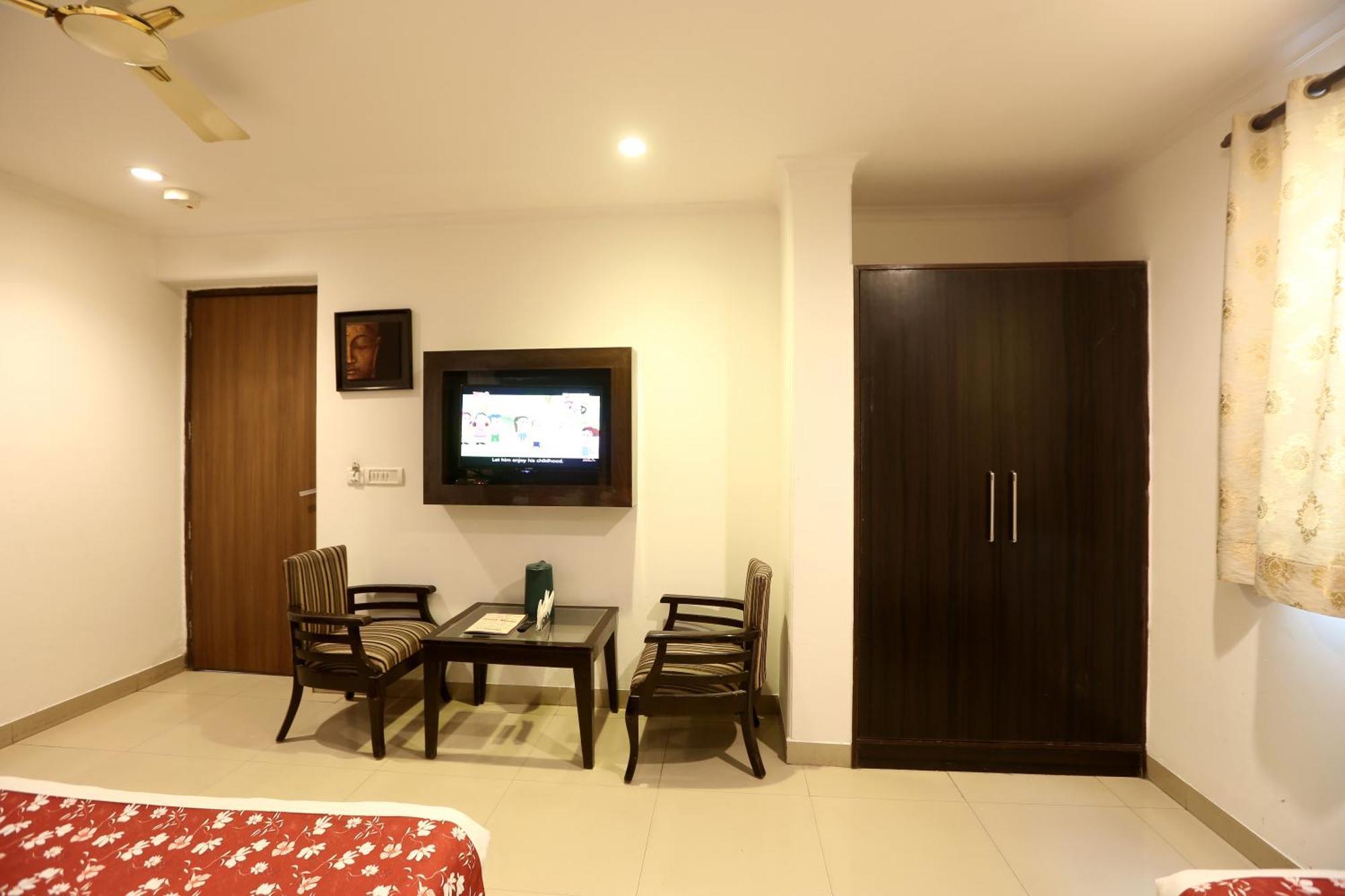 Airport Hotel Chanakya Delhi Új-Delhi Kültér fotó