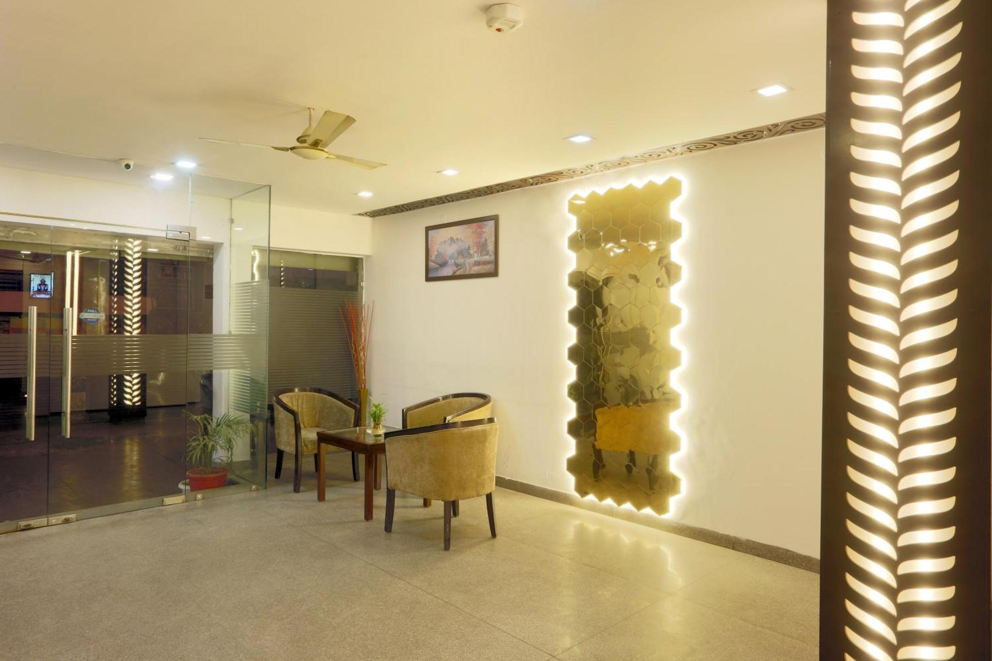 Airport Hotel Chanakya Delhi Új-Delhi Kültér fotó