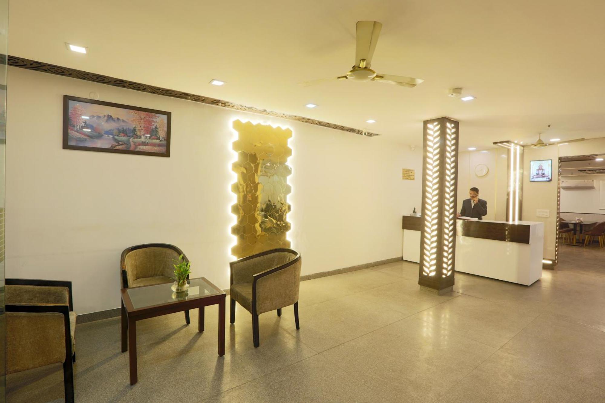 Airport Hotel Chanakya Delhi Új-Delhi Kültér fotó