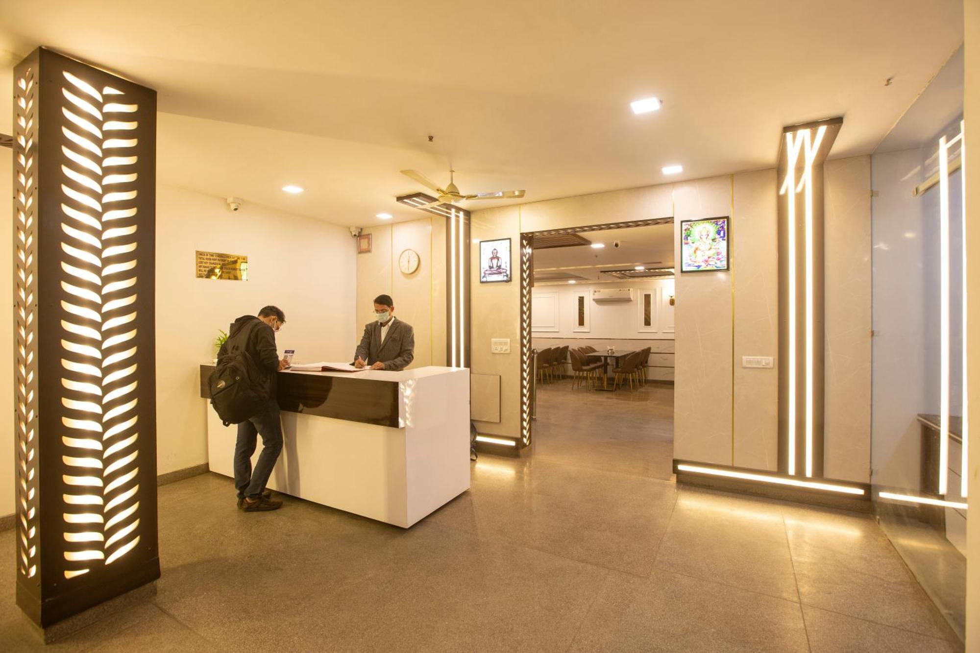 Airport Hotel Chanakya Delhi Új-Delhi Kültér fotó